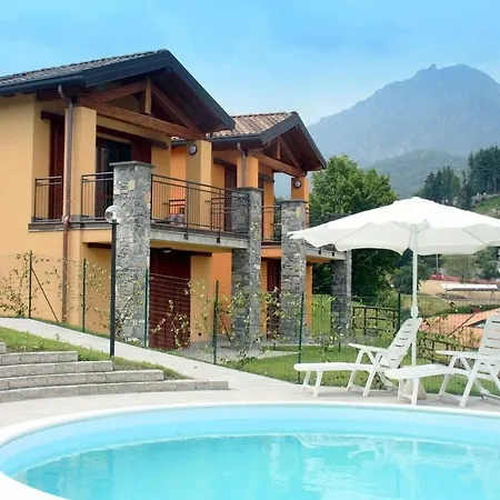 Oleandro Balcony 5 - By Lovecomo Feriehus Menaggio