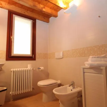 Oleandro Balcony 5 - By Lovecomo * Menaggio