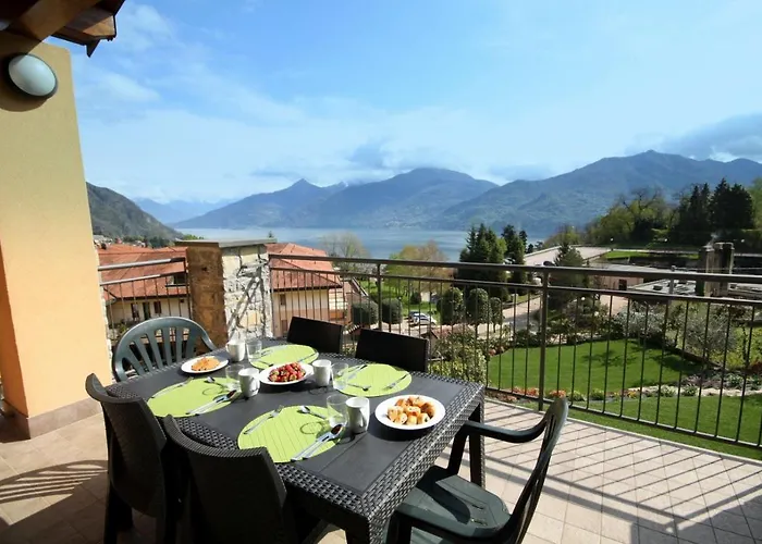 Casa vacanze Oleandro Balcony 5 - By Lovecomo Menaggio